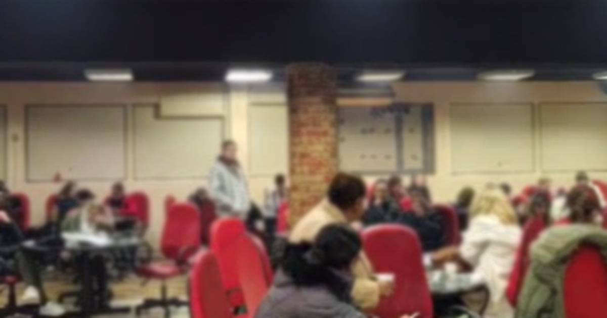 Polícia descobre bingo clandestino em Curitiba com cerca de 200 jogadores; local foi fechado