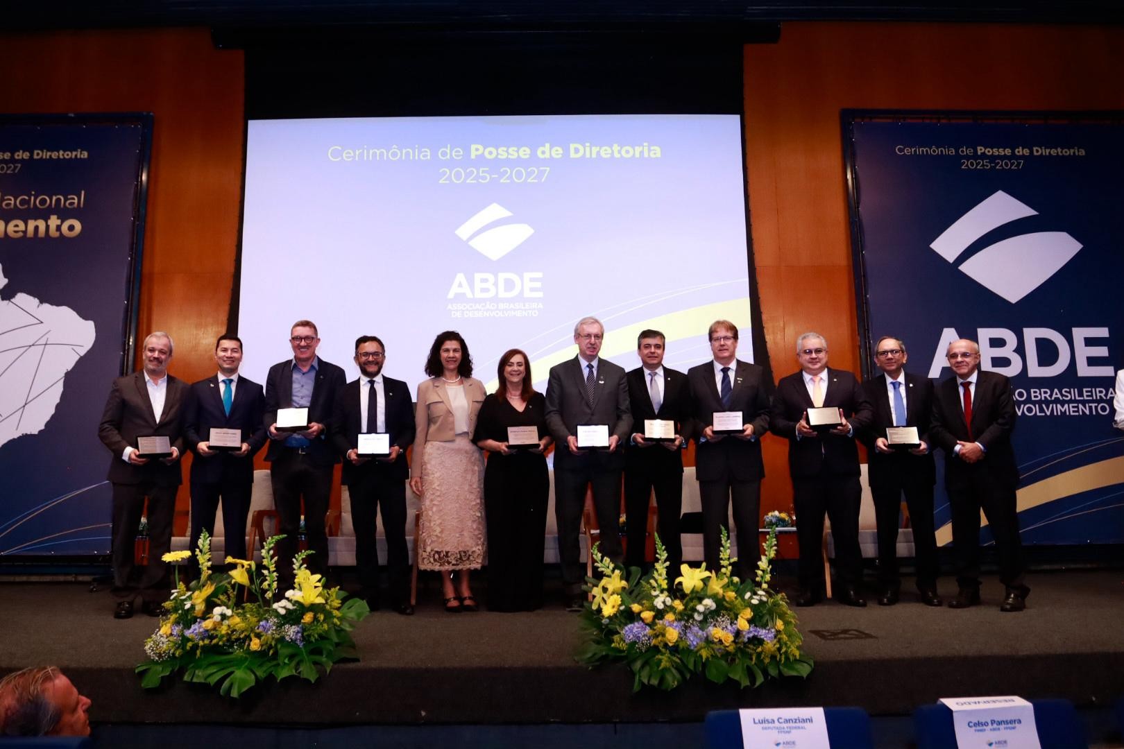 Cresol mantém representatividade nas diretorias da ABDE e Confebras | Guia de Soluções Financeiras