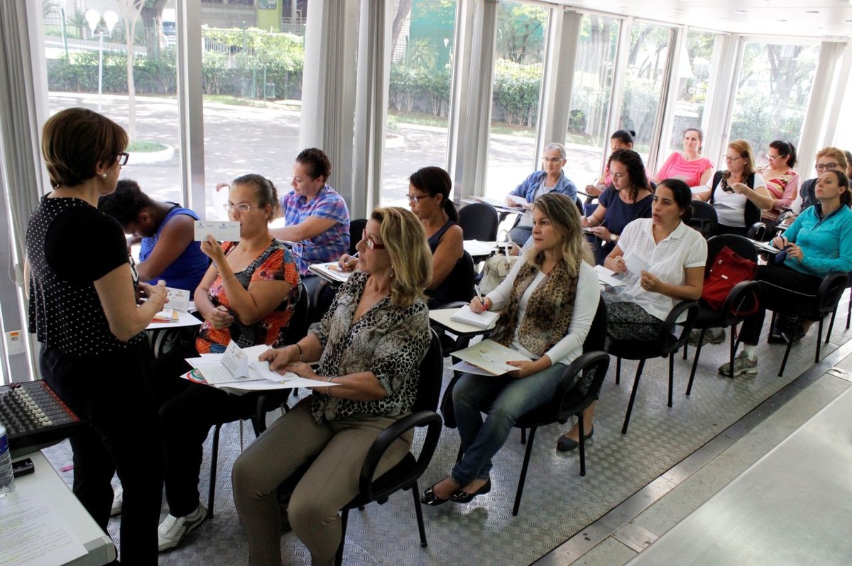 Fundo Social de Solidariedade de Jundiaí oferece cursos gratuitos de bartender e garçom | Concursos e Emprego