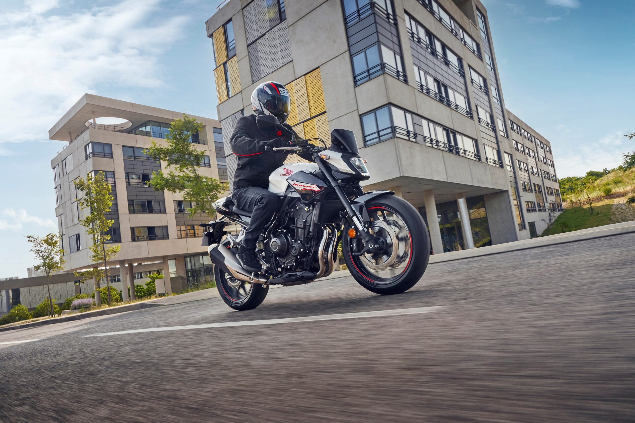 Honda Hornet volta ao Brasil após mais de uma década; veja preço e ficha técnica | Motos