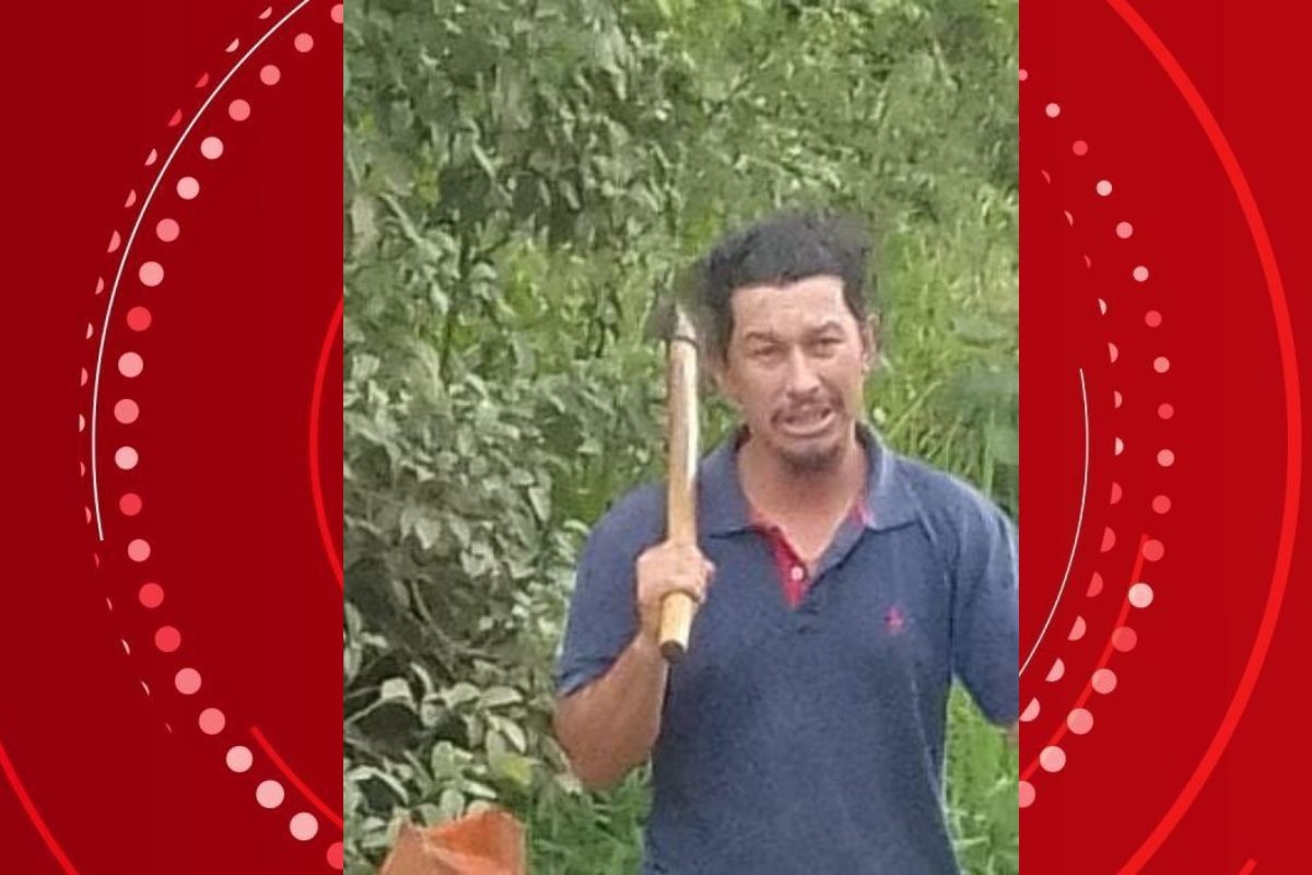 Homem foragido pela morte de adolescente grávida viveu com ela por cerca de um ano sem revelar real identidade, diz polícia