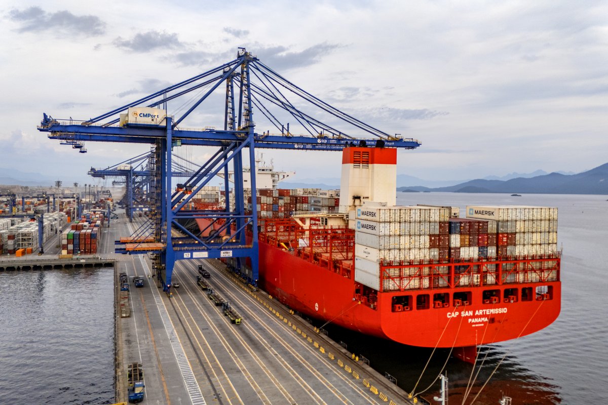 Porto de Paranaguá é principal saída da carne brasileira
