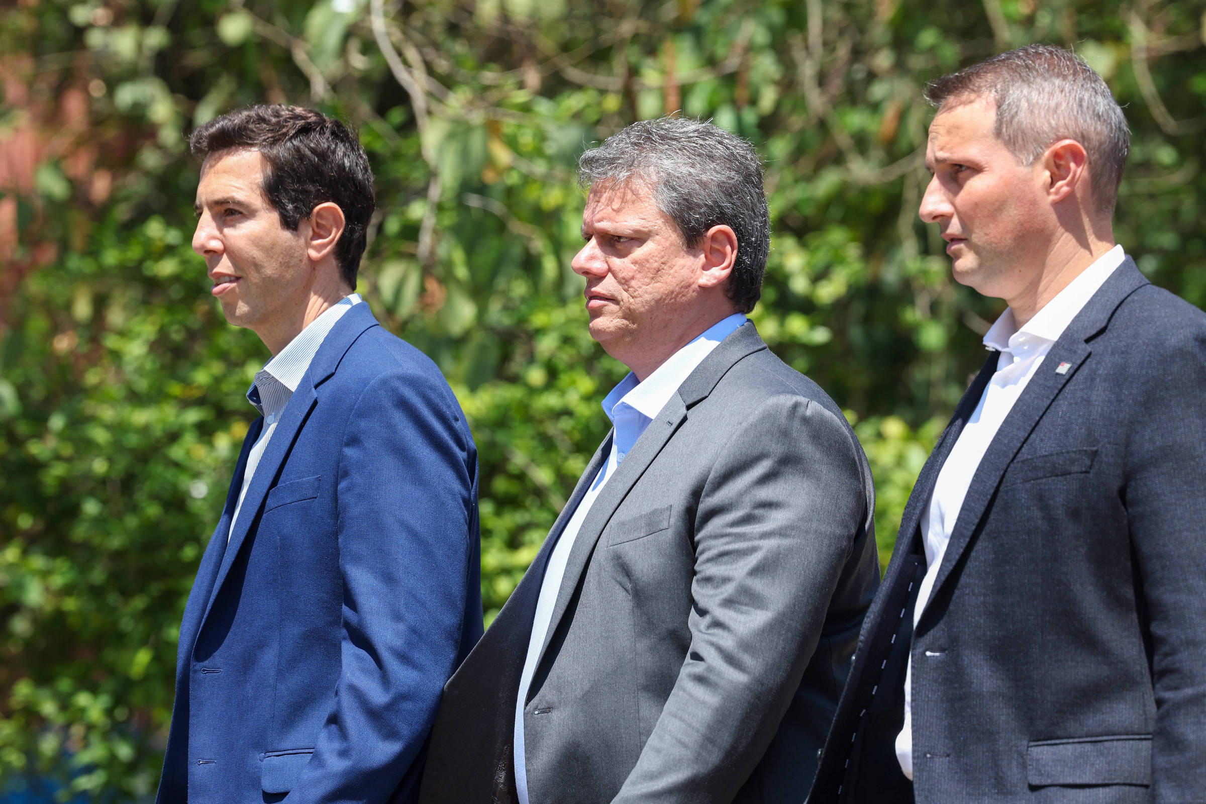 PSOL quer impedir contratação de PMs para escolas em SP – 11/07/2025 – Painel
