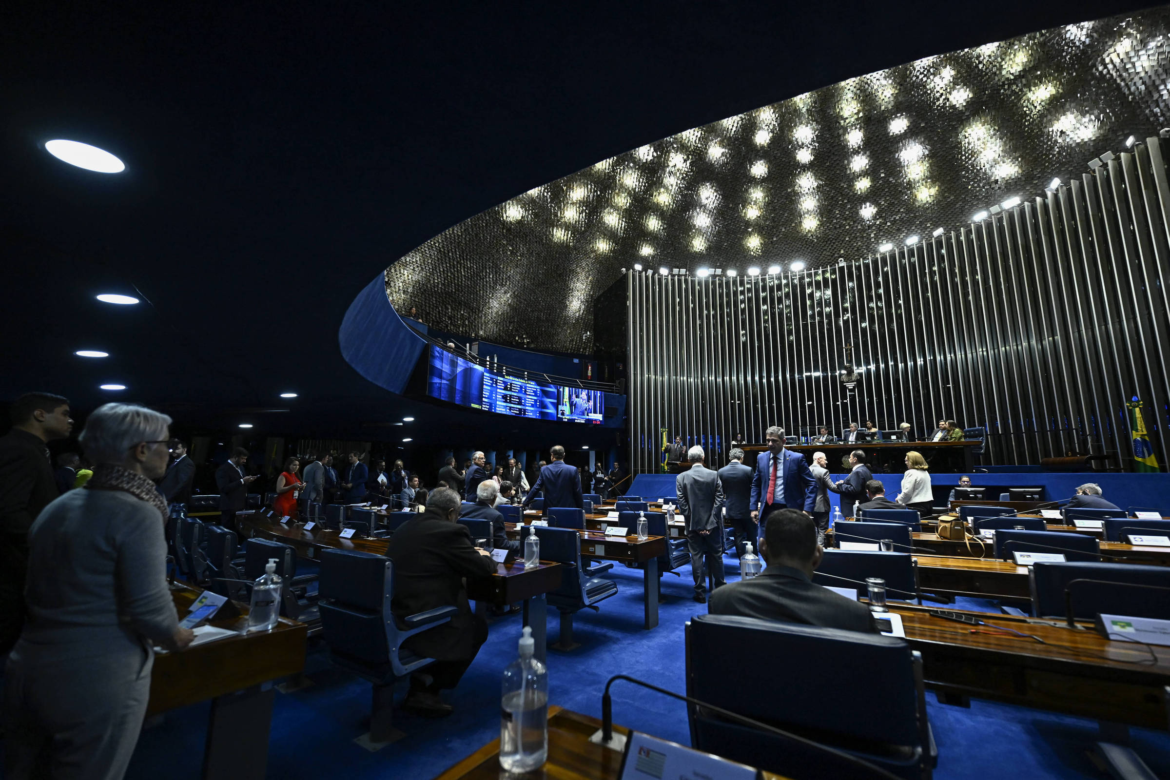 Fim da reeleição divide a população, diz pesquisa Quaest – 20/07/2025 – Painel