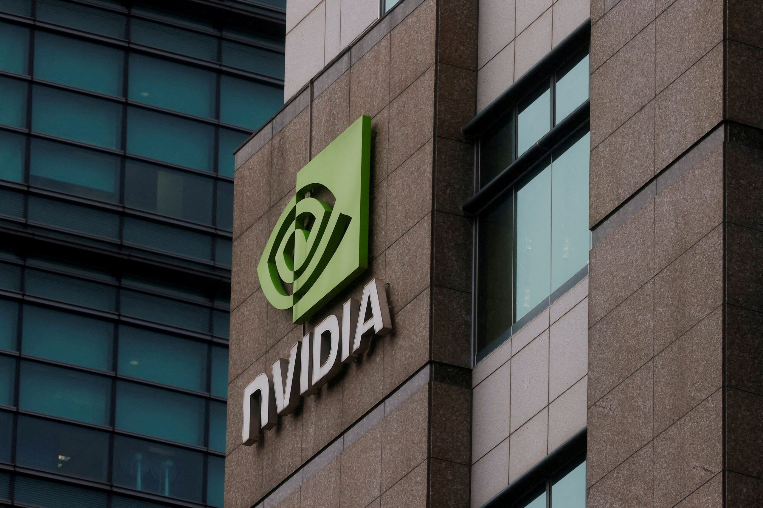Nvidia se torna primeira empresa do mundo a atingir US$ 4 trilhões em valor de mercado | Economia