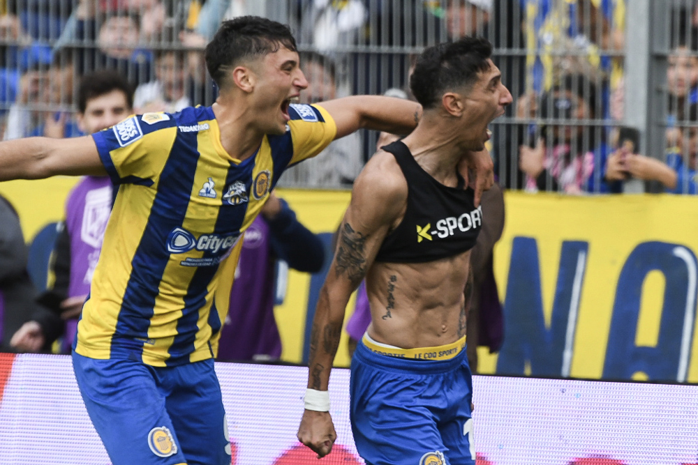 Di María marca em reestreia pelo Rosario Central, mas equipe deixa vitória escapar no fim