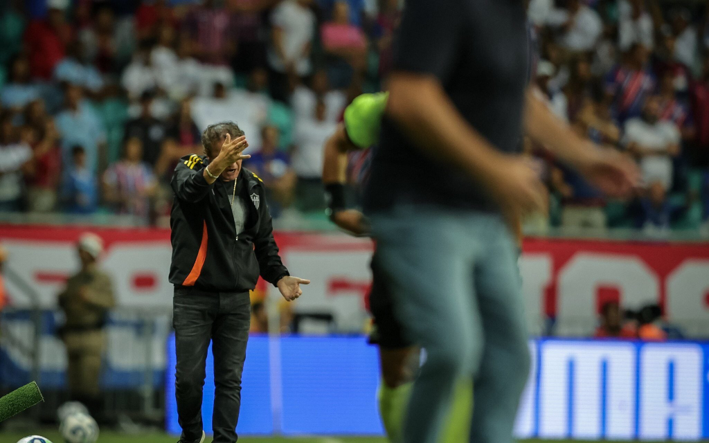 Em derrota do Atlético-MG, Cuca enxerga jogo equilibrado