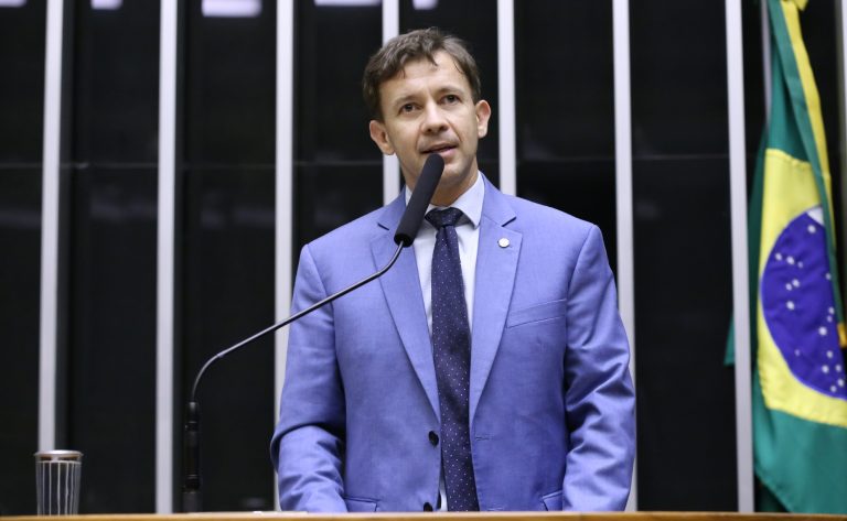 Comissão aprova classificação da espinha bífida como deficiência legal – Notícias