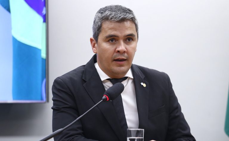 Comissão aprova proibição do horário de verão em todo o território nacional – Notícias