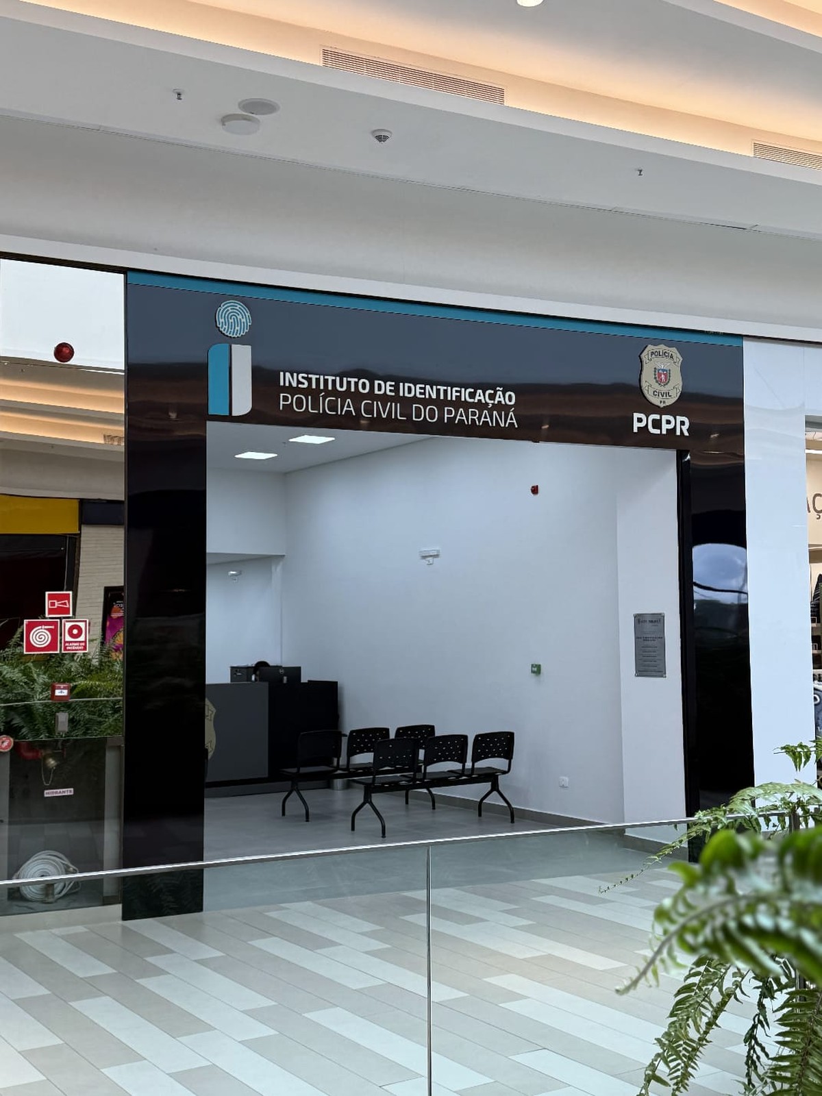 Serviço público com conforto e conveniência: Jockey inaugura posto de identificação civil | JOCKEY PLAZA SHOPPING