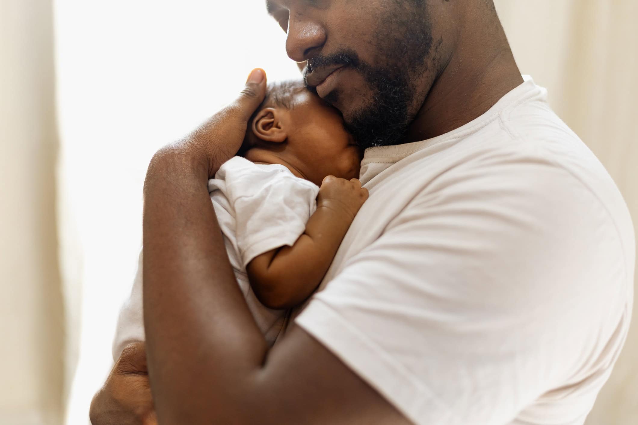 Bebês com DNAs de 3 pessoas nascem sem doenças hereditárias