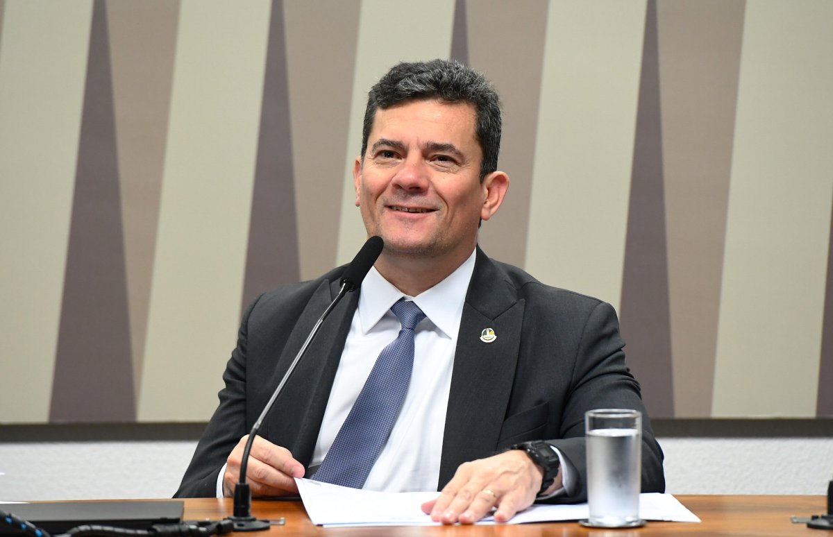 Sergio Moro lidera pesquisa para governo do Paraná em 2026